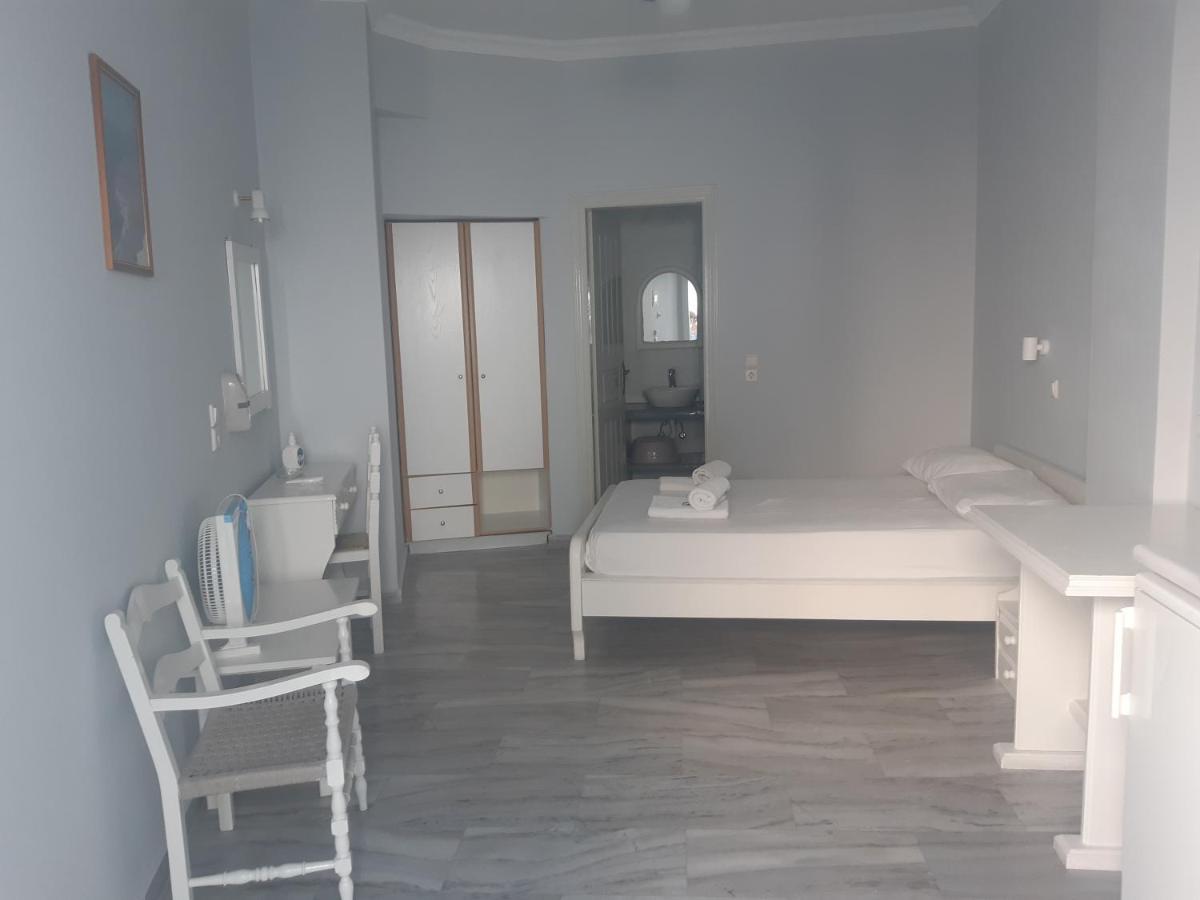 Dimitris Villa Kamári Exteriör bild
